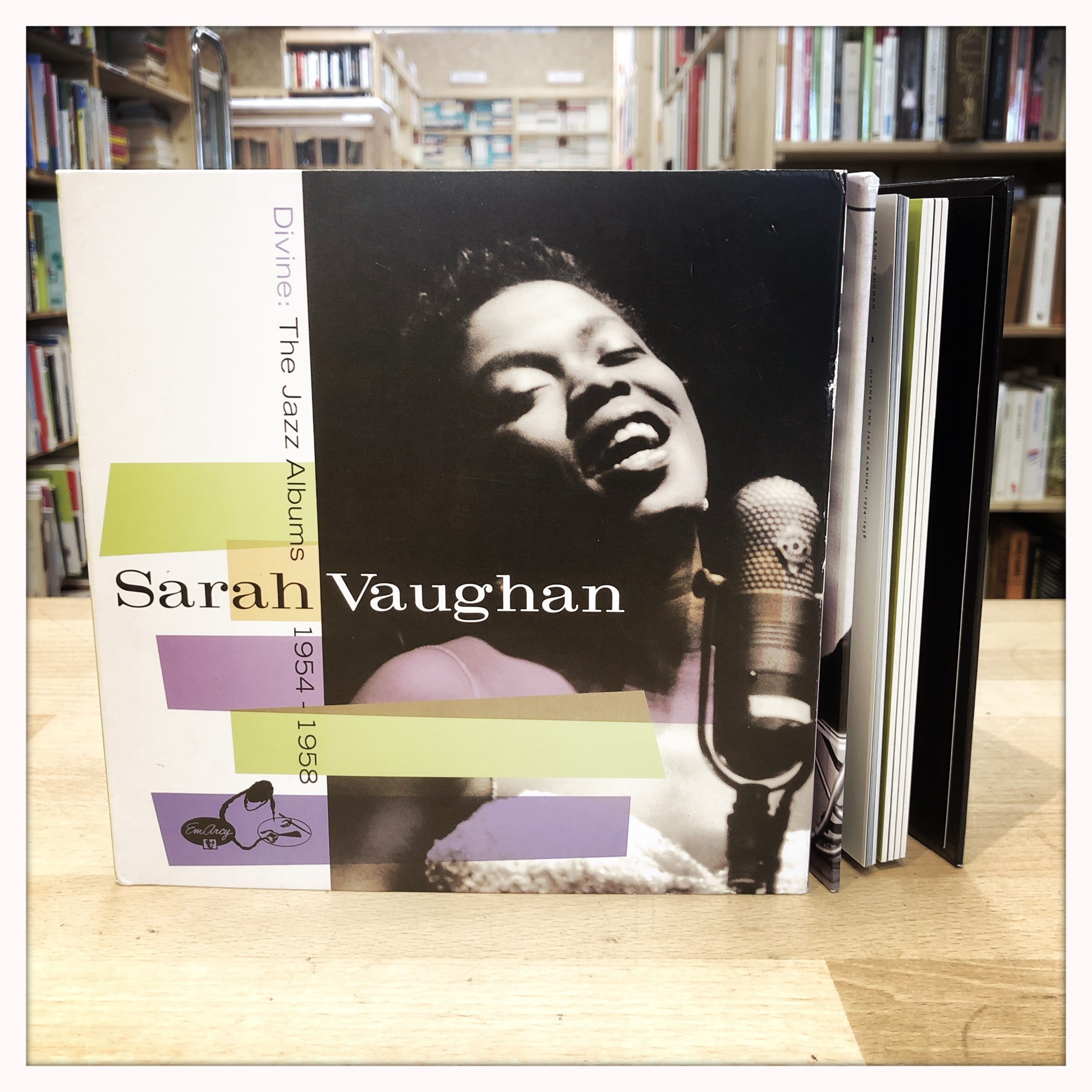 Sarah Vaughan - "Divine : The Jazz Albums 1954-1958" / 4 CDs (Verve ...