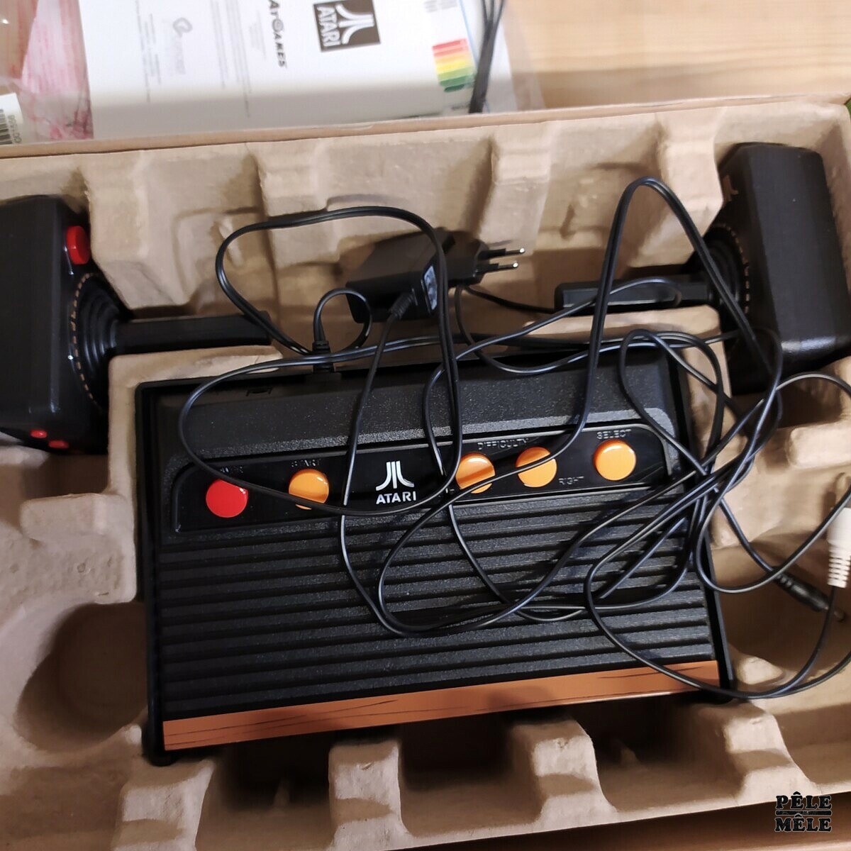 Atari Flashback 7 Classic Game Console - Pêle-Mêle Online