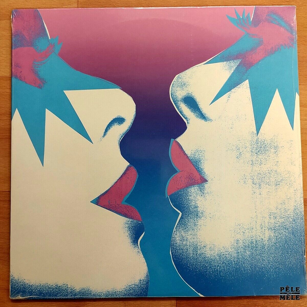 Glass Candy "Feeling without Touching" (2010) PêleMêle Online