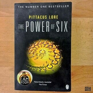 "The Power of Six" - Pittacus Lore (Puffin Books)