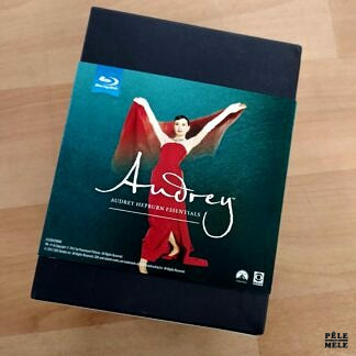 Coffret "Audrey Hepburn Essentials" / 4 blu-rays + cartes postales